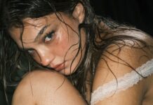 Isabel van Gelder – Bathroom Floor